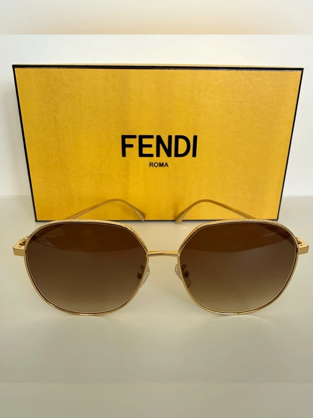 NEW!!! Fendi metal women sunglasses FE40059U 30P Authentic